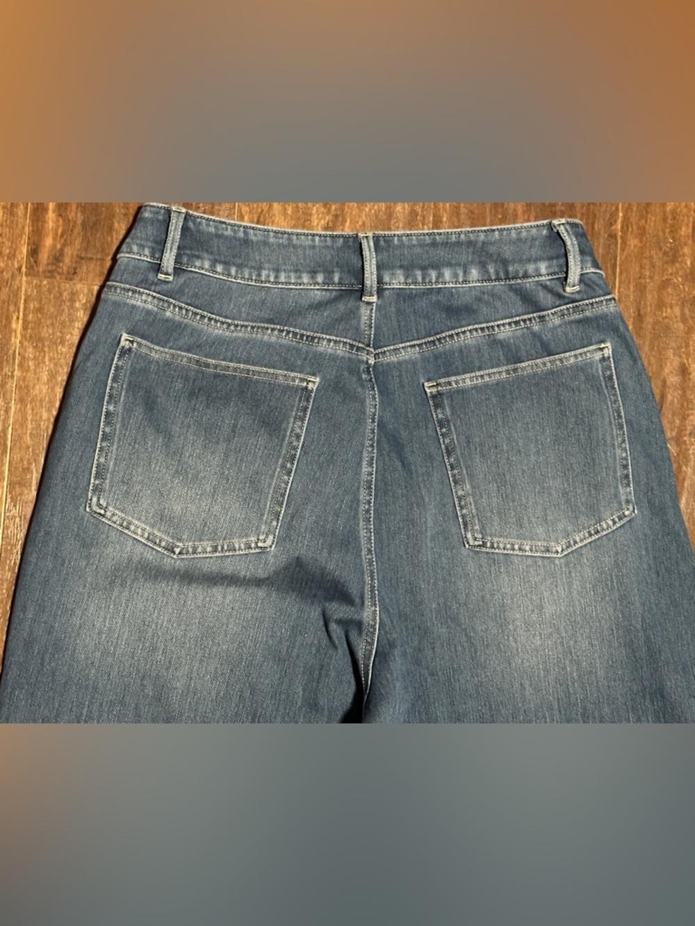 NWT Halara Flex High Waisted Wide Leg Rolled Hem Jeans Women’s Medium - Picture 6 of 9